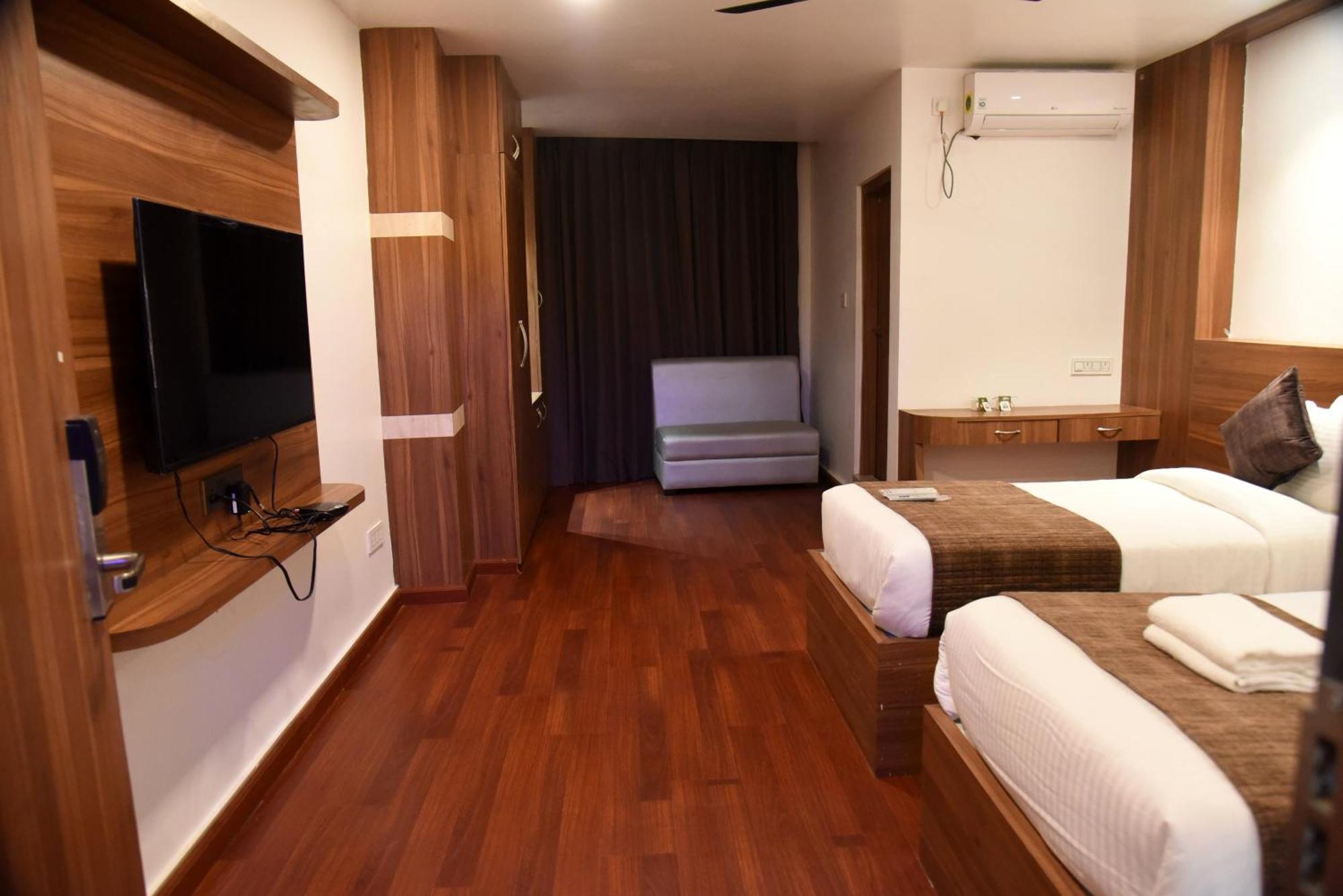 Hotel Obsidian Blue Itānagar Eksteriør bilde